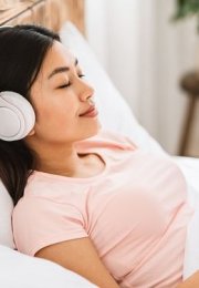 Как выбрать идеальную аудиокнигу для бессонных ночей